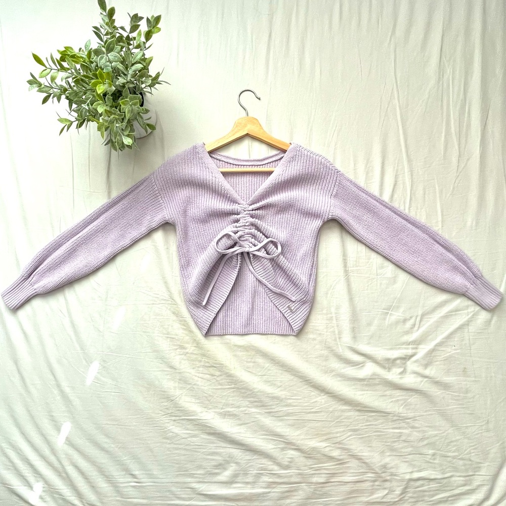 Hollis yet scrunched up sweater